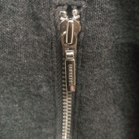 •Burberry Blacklabel Sweatshirt Zip Up• - Picture 4 of 4